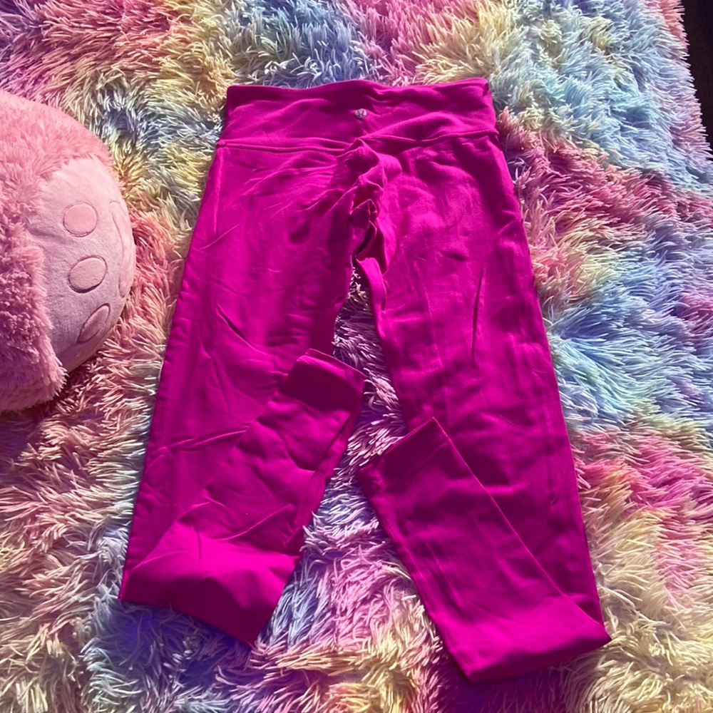 Fuchsia pink lululemon pants